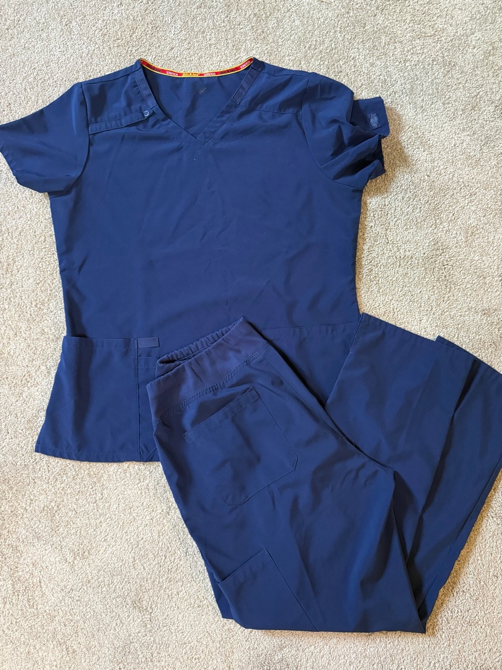 DickiesNavy Blue Scrub Top & Pants Set